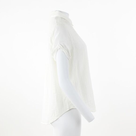 Elan Double Gaze Button Down Top in Ivory - Picture 5 of 5